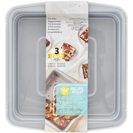 Wilton Recipe Right Brownie Pan with Lid 22.5 x 22.5 cm