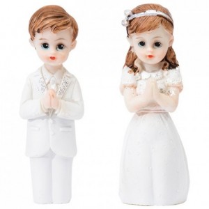 Girl praying communiant (4 pcs)